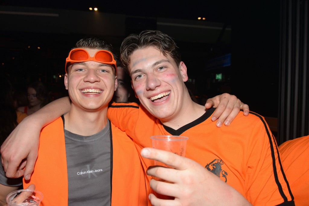 ../Images/Koningsnacht 2022 in VdG 443.jpg